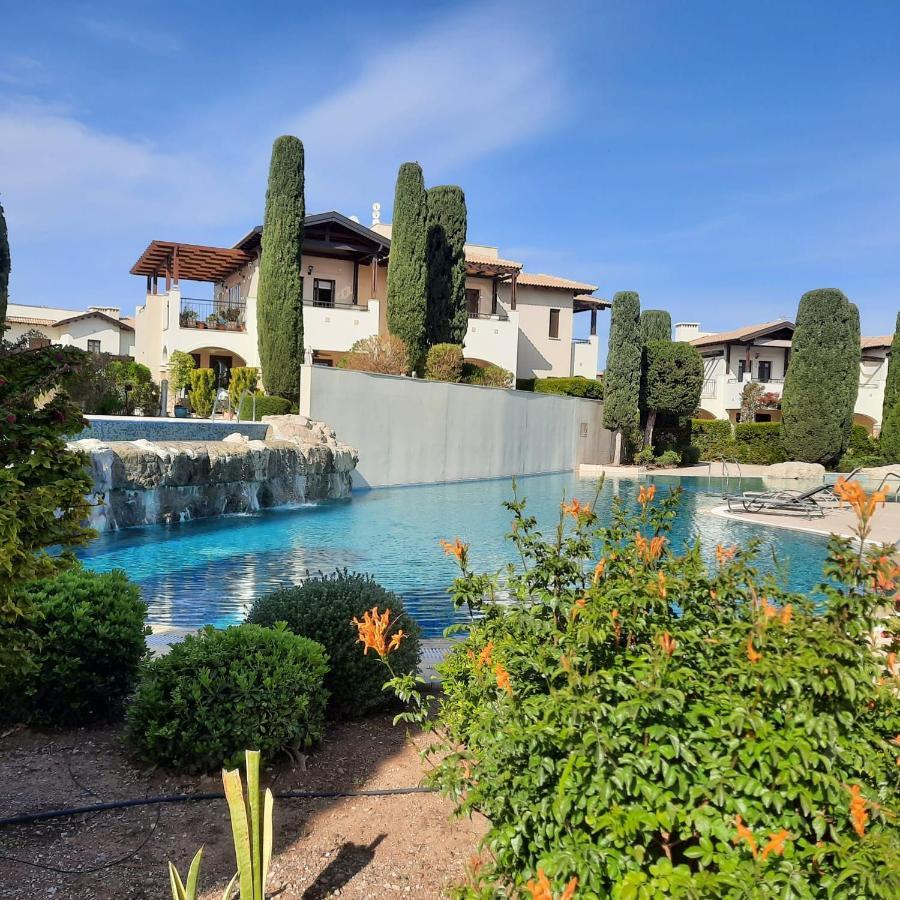 Helios Heights Spirits, Aphrodite Hills Golf Resort Kouklia Exterior foto