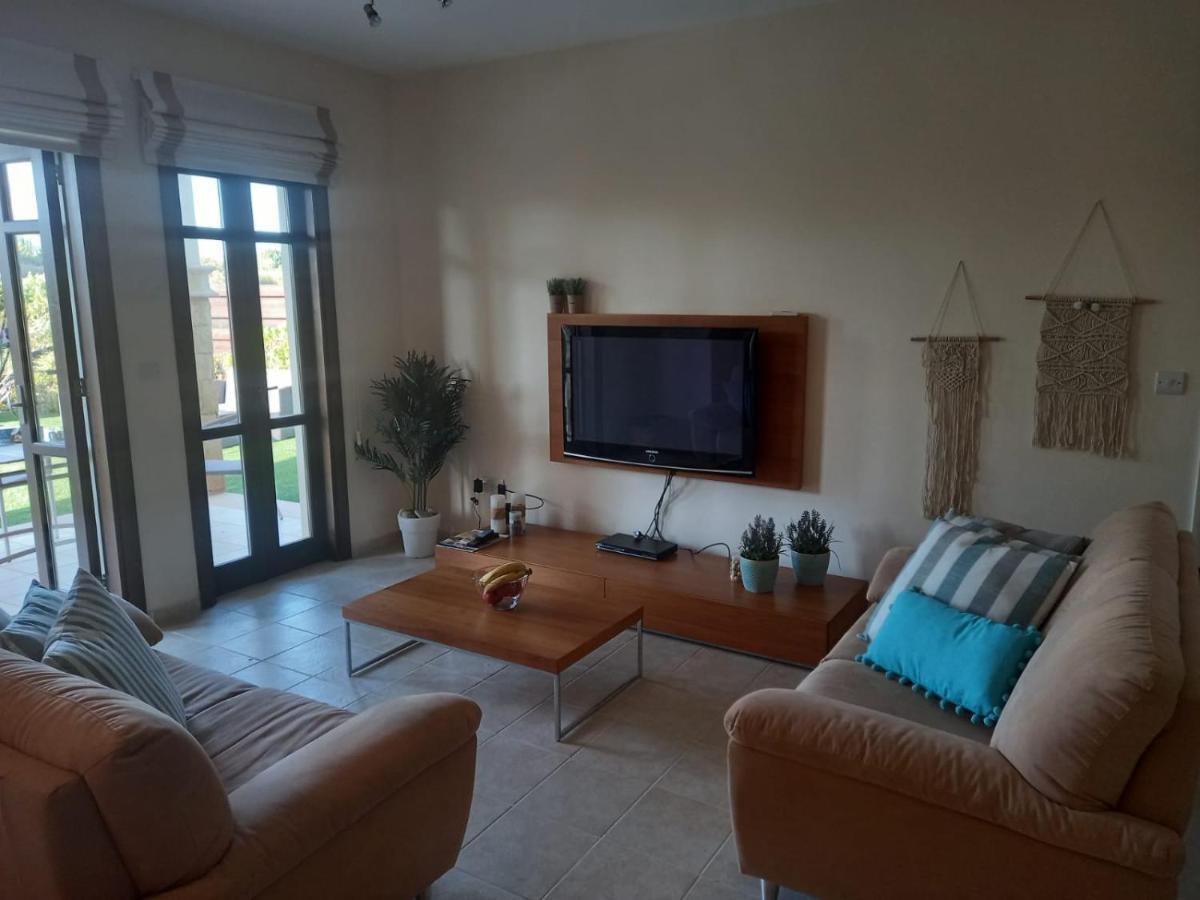 Helios Heights Spirits, Aphrodite Hills Golf Resort Kouklia Exterior foto