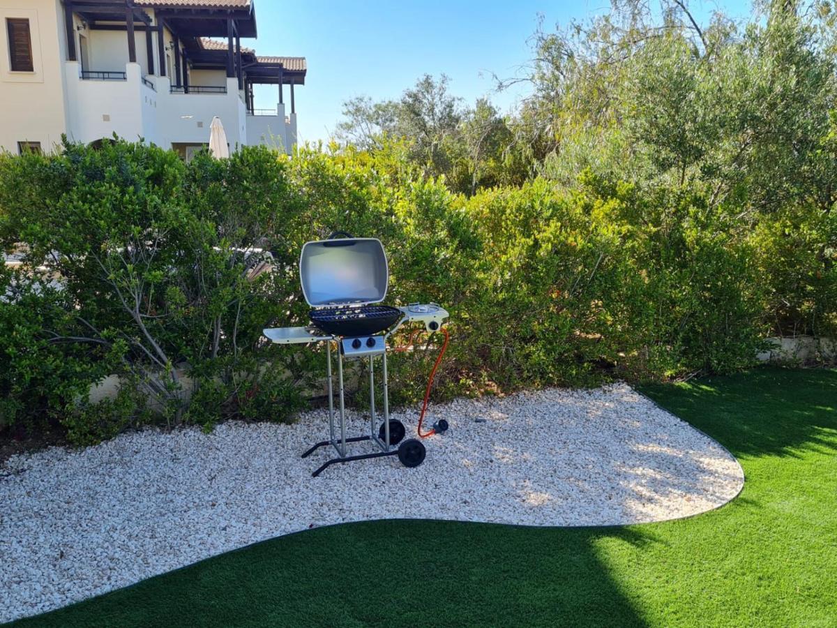 Helios Heights Spirits, Aphrodite Hills Golf Resort Kouklia Exterior foto