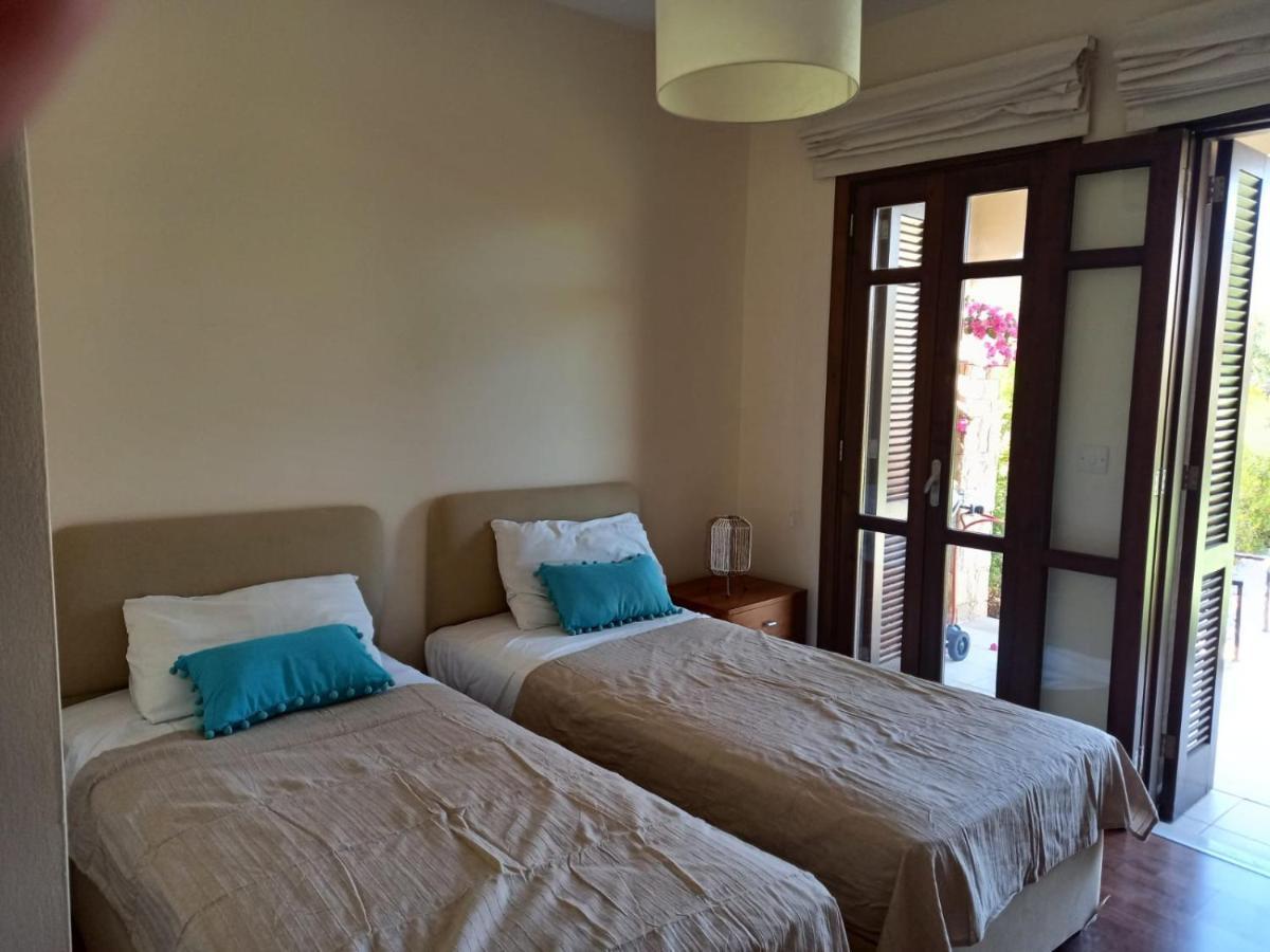 Helios Heights Spirits, Aphrodite Hills Golf Resort Kouklia Exterior foto